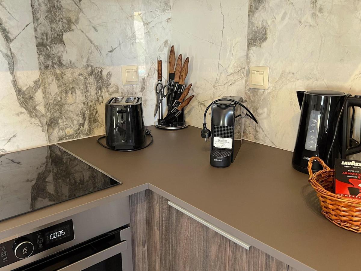 Studio At Beautiful Beach Kouremenos Apartment Anevato Luaran gambar