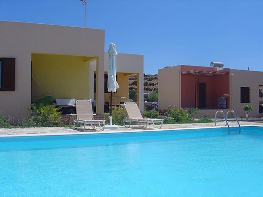 Studio At Beautiful Beach Kouremenos Apartment Anevato Luaran gambar