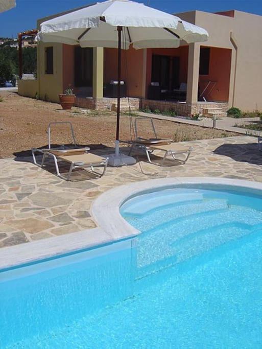 Studio At Beautiful Beach Kouremenos Apartment Anevato Luaran gambar